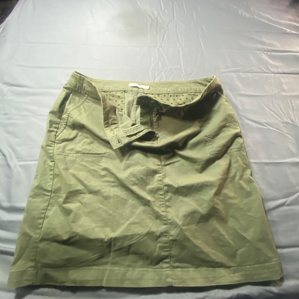 Dalia Women's Olive‎ Green Skort Golf Casual Stretch Skirt Shorts size 14